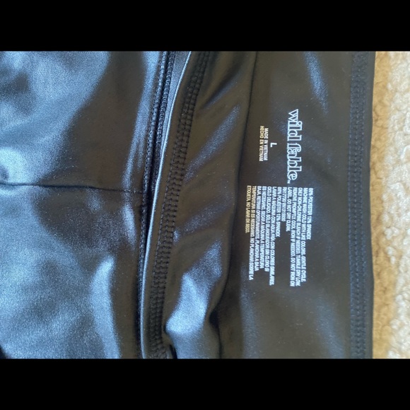 Wild Fable Liquid Leggings - Picture 2 of 3